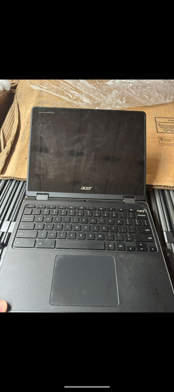 LOT OF 1000 ACER SPIN 2 IN 1 TOUCHSCREEN CHROMEBOOKS