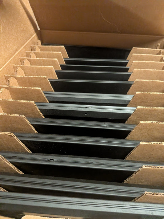 LOT OF 197 APPLE HP LAPTOPS