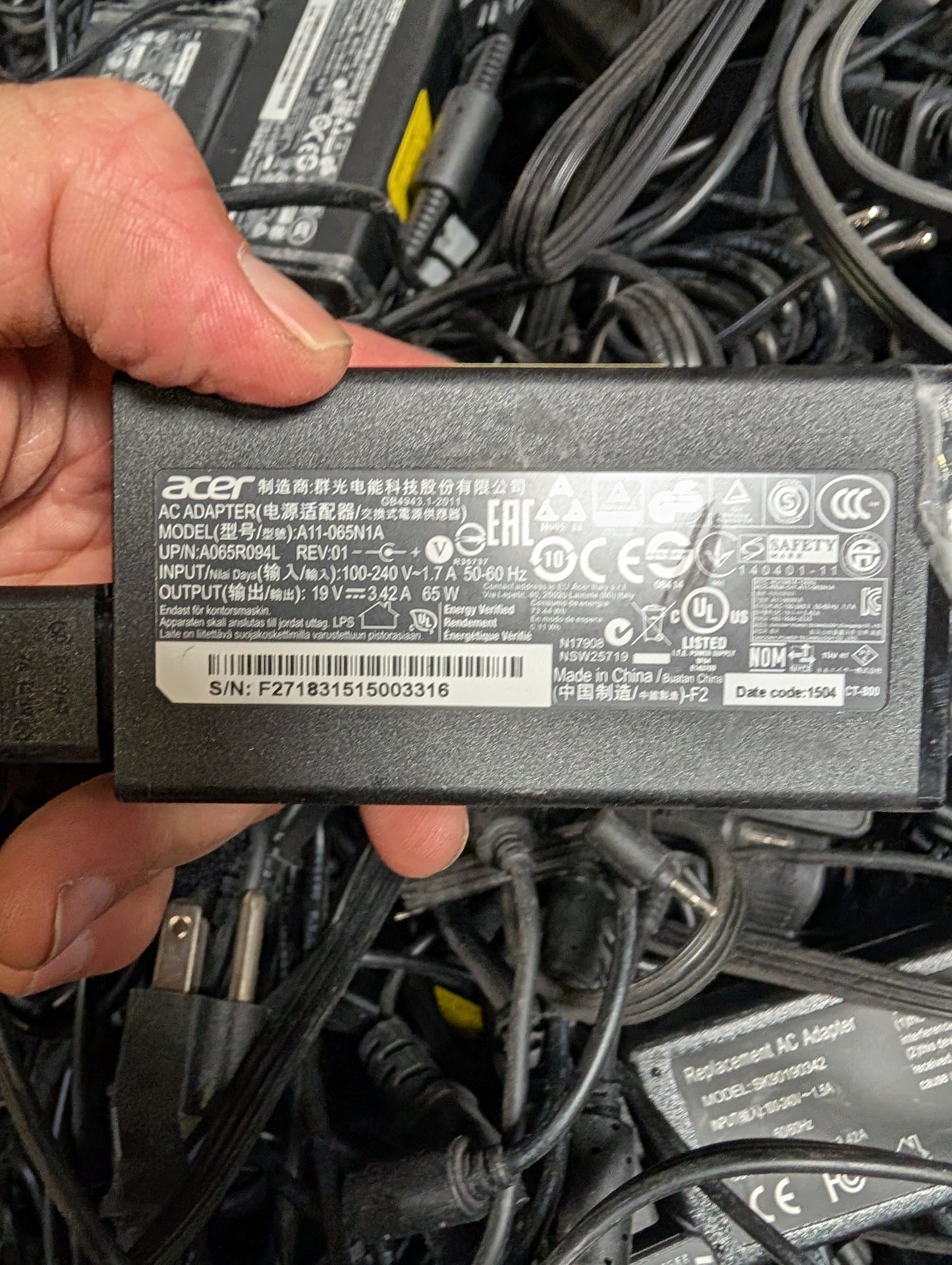 Bulk Lot: 45,000 Original OEM Laptop AC Adaptors – 20’ Container – Dell, Lenovo, Acer – No Scrap!