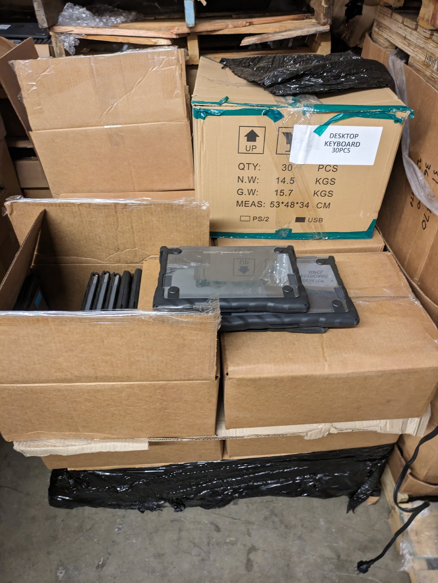 BULK LOT OF 4000 CUSTOMER RETURNED CHROMEBOOKS