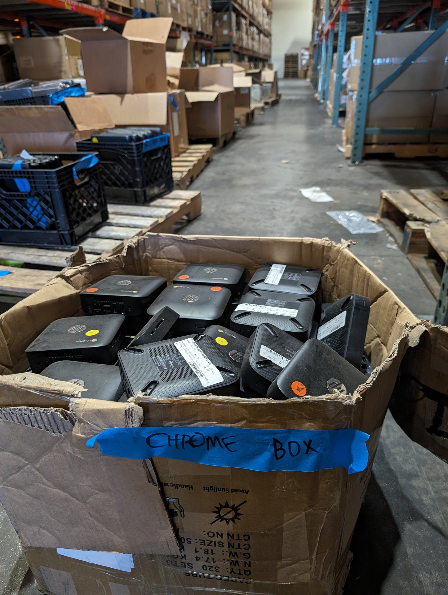 BULK LOT OF 4000 CUSTOMER RETURNED CHROMEBOOKS