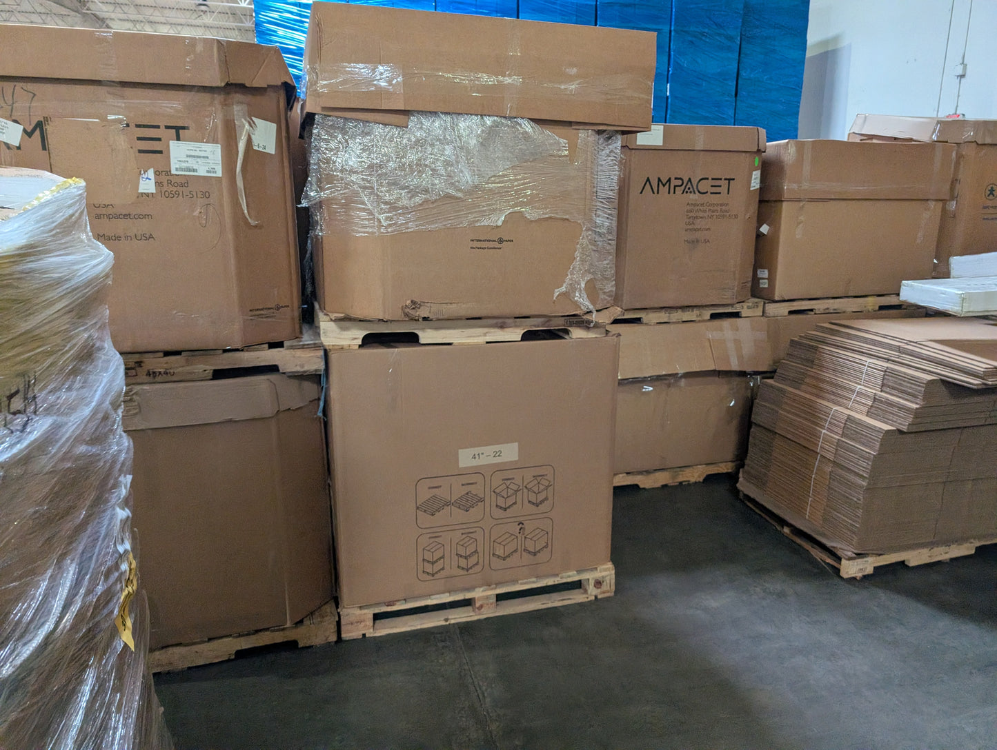 BULK LOT OF 17,000 LENOVO SMALL TIP AC ADAPTER