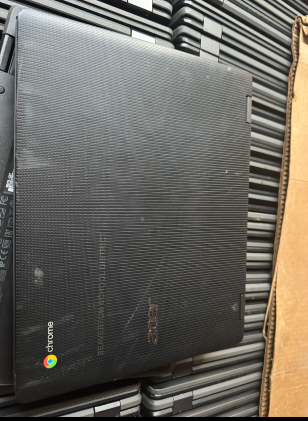 LOT OF 1000 ACER SPIN 2 IN 1 TOUCHSCREEN CHROMEBOOKS