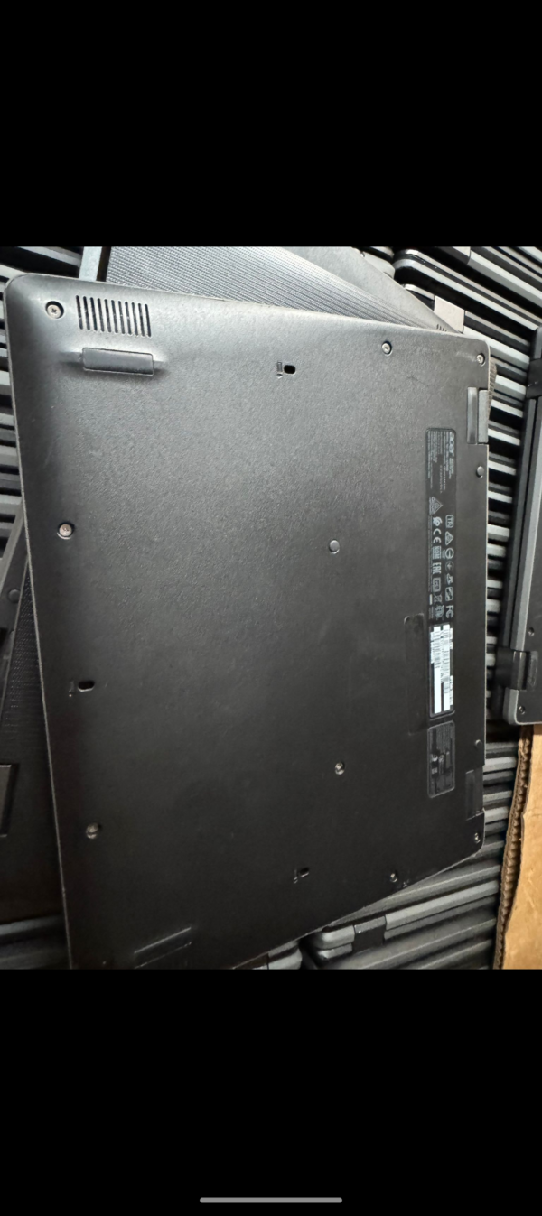 LOT OF 1000 ACER SPIN 2 IN 1 TOUCHSCREEN CHROMEBOOKS