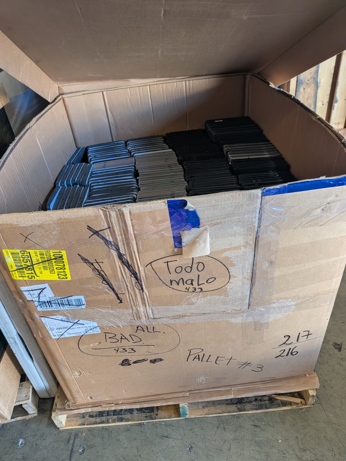 LOT OF 3016 CHROMEBOOKS